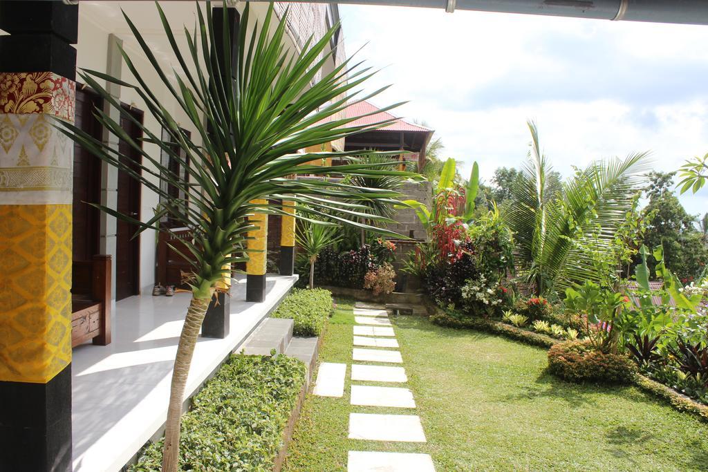 Dangin Mangkalan Homestay Munduk Екстериор снимка
