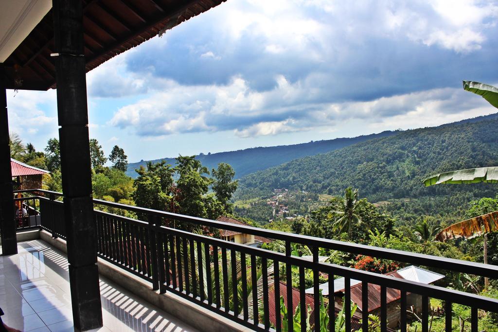 Dangin Mangkalan Homestay Munduk Екстериор снимка