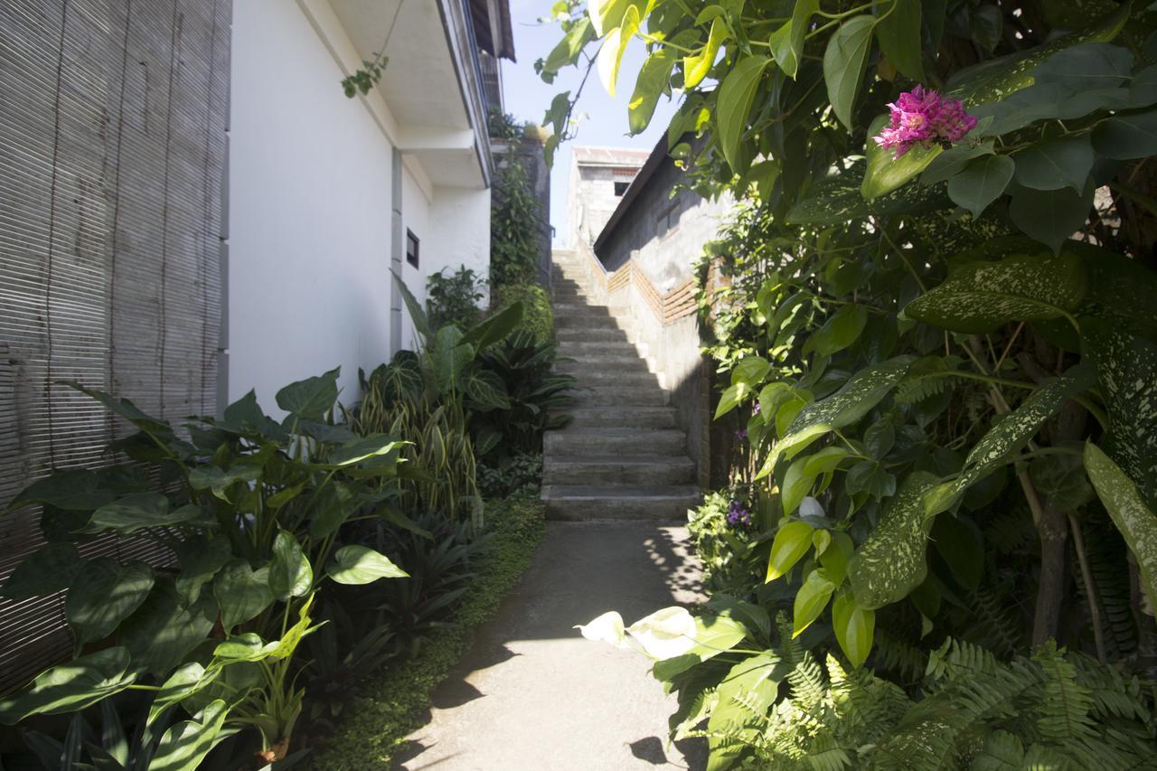 Dangin Mangkalan Homestay Munduk Екстериор снимка