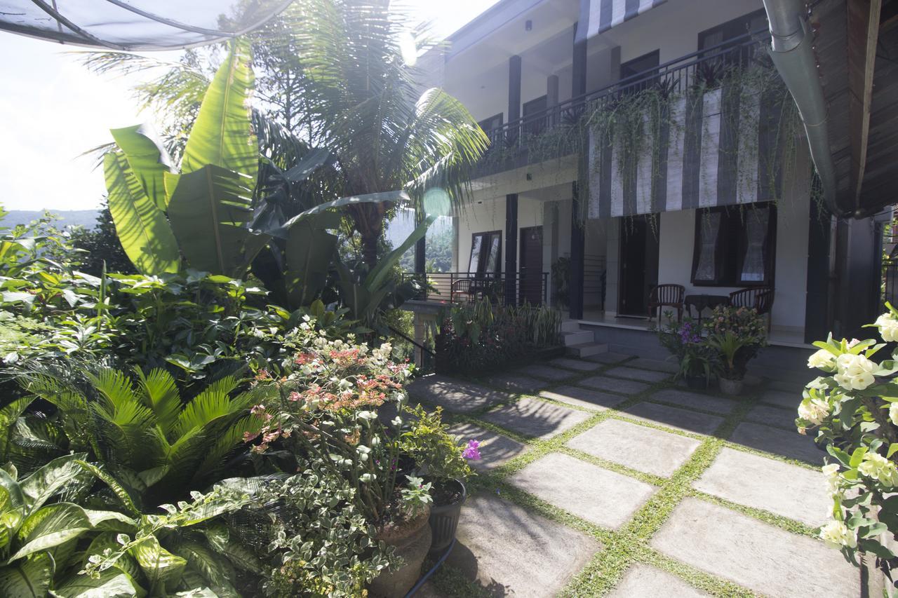 Dangin Mangkalan Homestay Munduk Екстериор снимка
