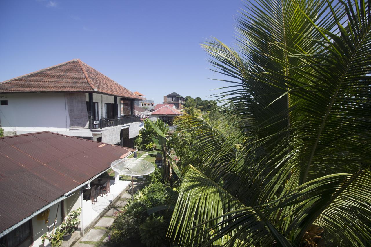 Dangin Mangkalan Homestay Munduk Екстериор снимка