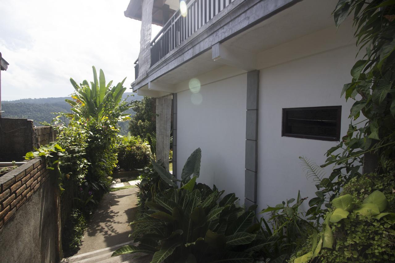 Dangin Mangkalan Homestay Munduk Екстериор снимка